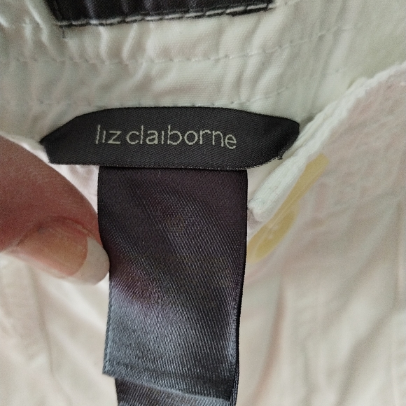 Capris - Picture 5 of 8